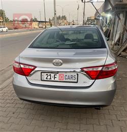 تۆیۆتا کامری